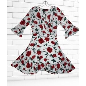 Romeo + Juliet Couture Floral Mini Dress M White Red Boho Bell Sleeve Fit Flare
